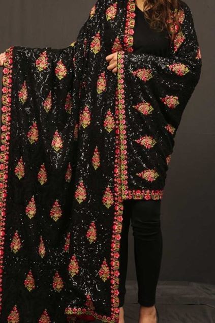 Picture of Black Pink Floral Shawl