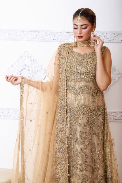 Moazzam Khan Bridals 3PC Maxi Dupatta Pouch in Fawn fo Women